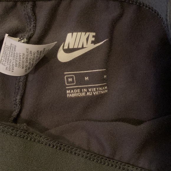 NIKE leggings - Picture 2 of 2